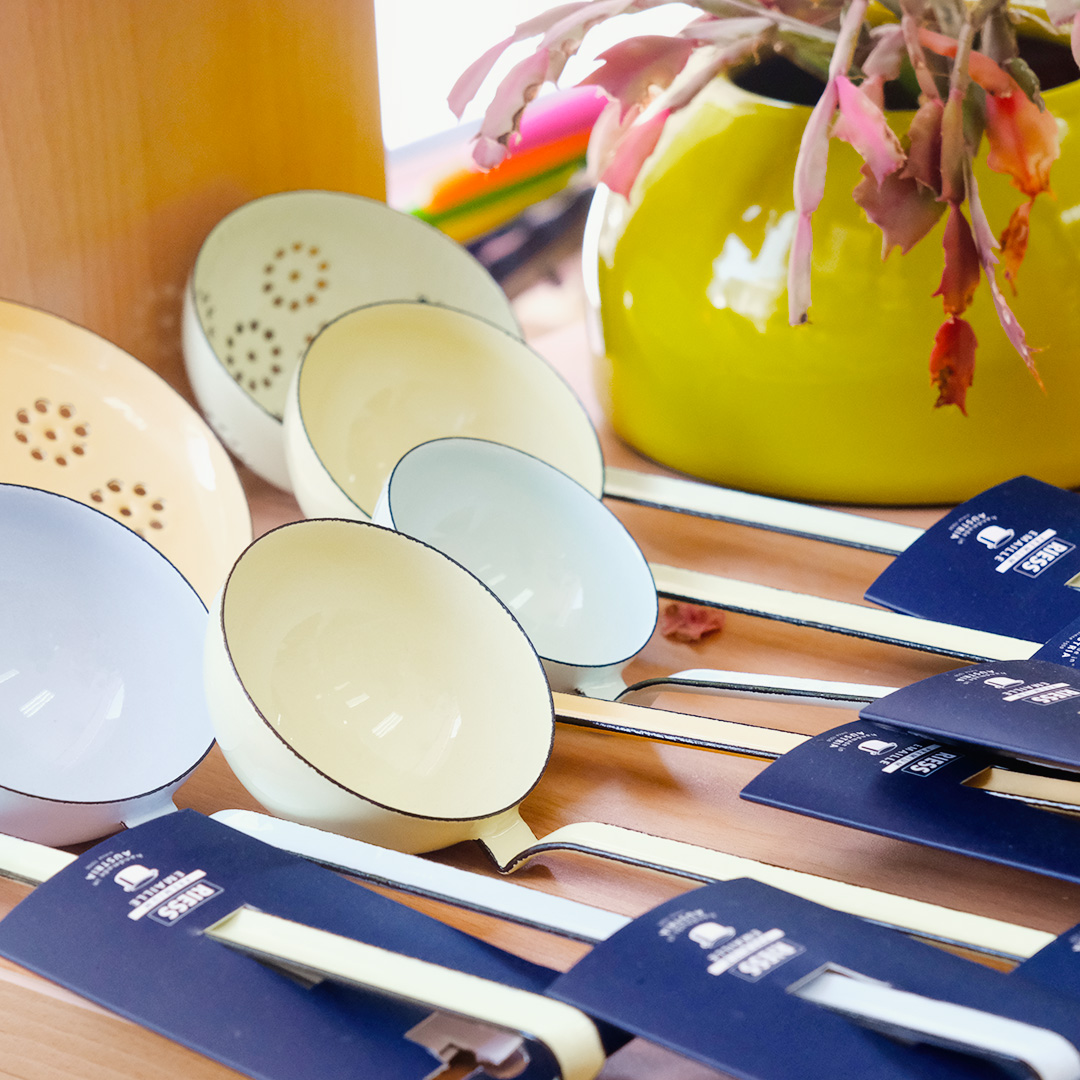 riess-emaille-kochen-utensilien-wien-25-eisendorn-news