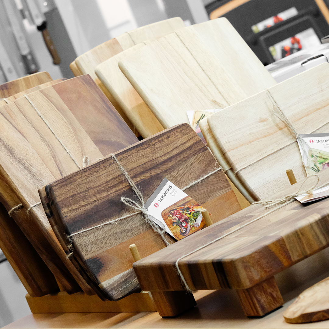 zassenhaus-schneidebretter-holz-akazie-wien-25-eisendorn-news